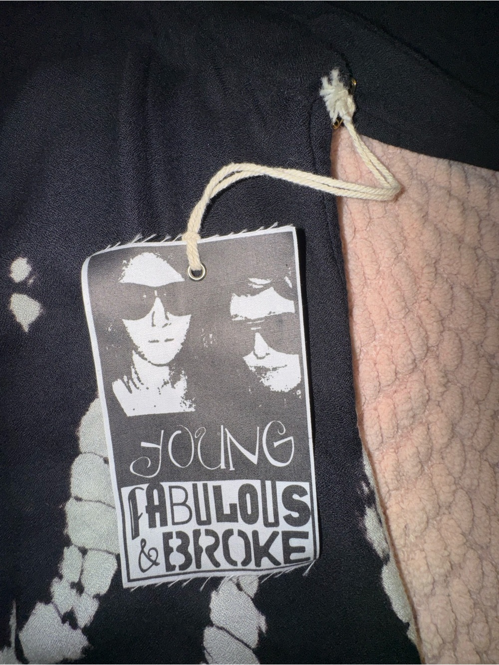 Young Fabulous & Broke Black White Tie Dye Hi-Low Long Sleeve Top Size Small NWT - Picture 7 of 11